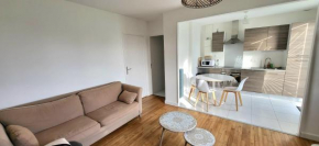 Appartement 1 chambre proche cure 